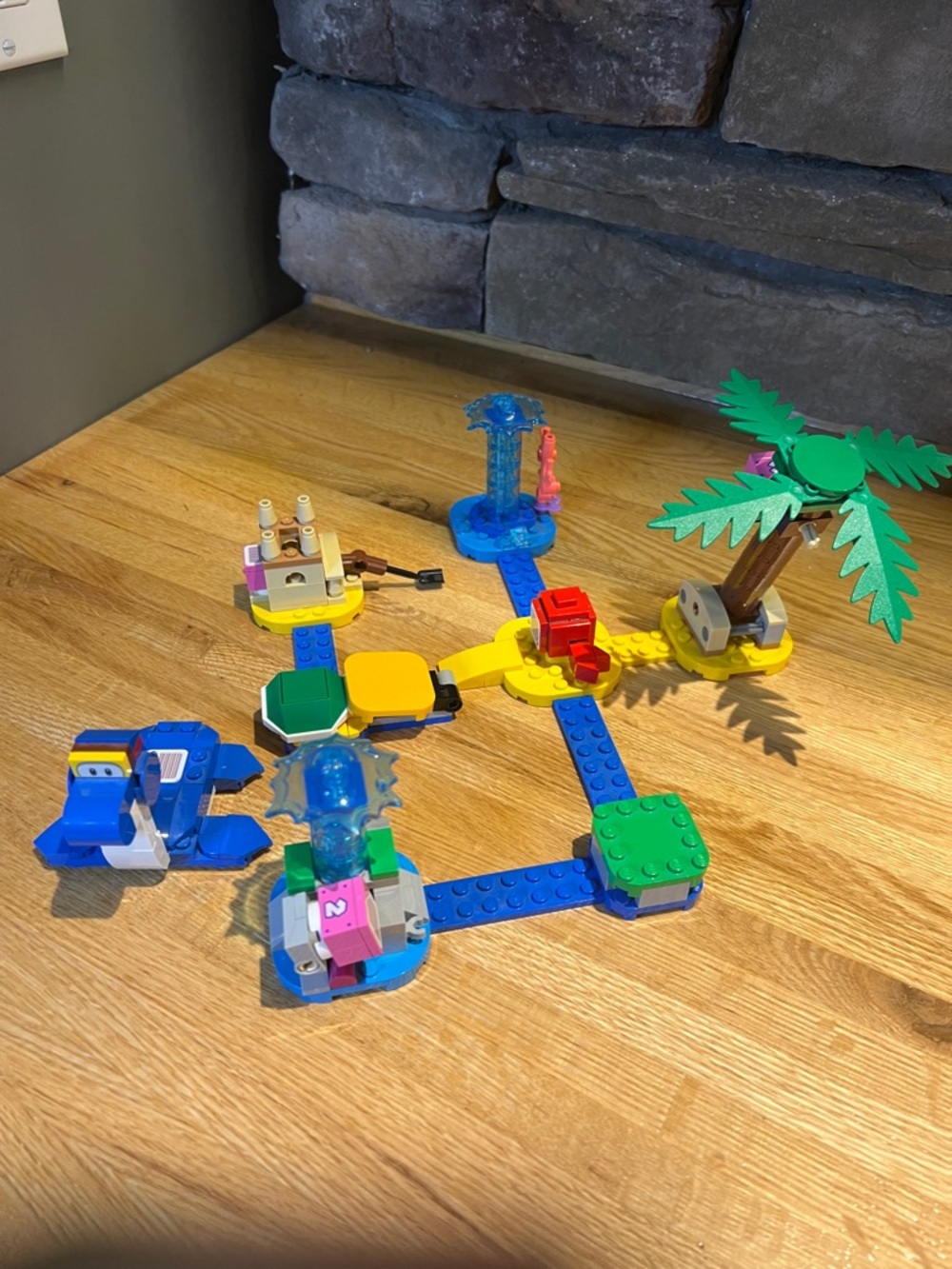 Super Mario Lego - Dorrie’s Beach Front